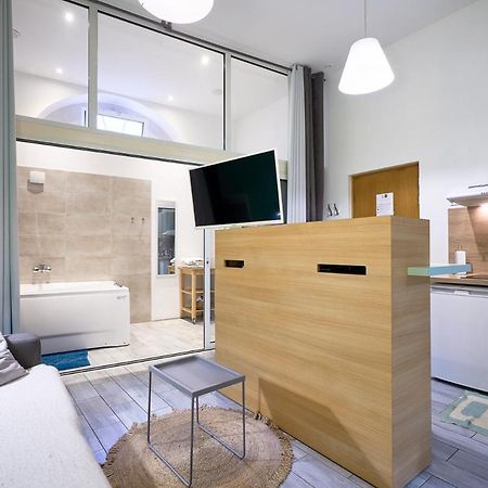 Wellkhome Appartements & Services Bordeaux Exterior photo